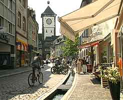 Primary German: Freiburg street