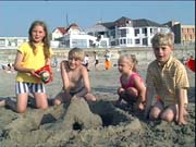 Primary French - on beach