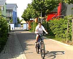 Primary German: cycling in Vauban